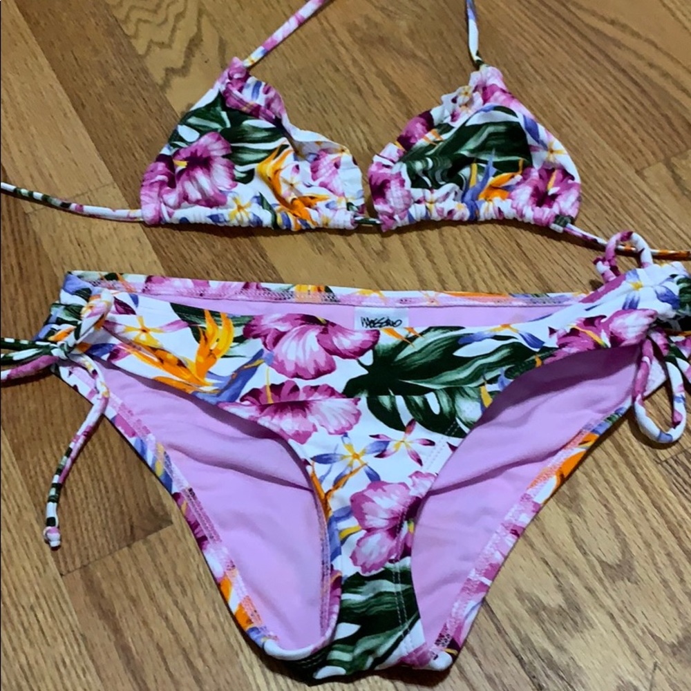 Floral Bikini by Mossimo (Junior)